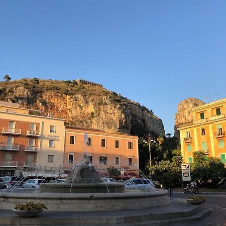 Casa Mare Leilighet Terracina Eksteriør bilde